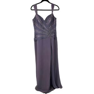 Rina di Montella Lavender Bridesmaid Formal Dress Beaded Pleated Detail Women 10